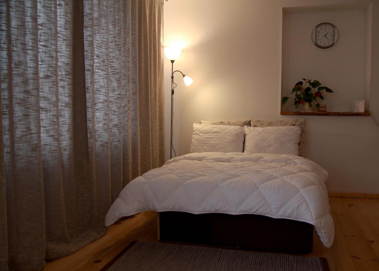 Emilie'S Apartments لييبايا المظهر الخارجي الصورة